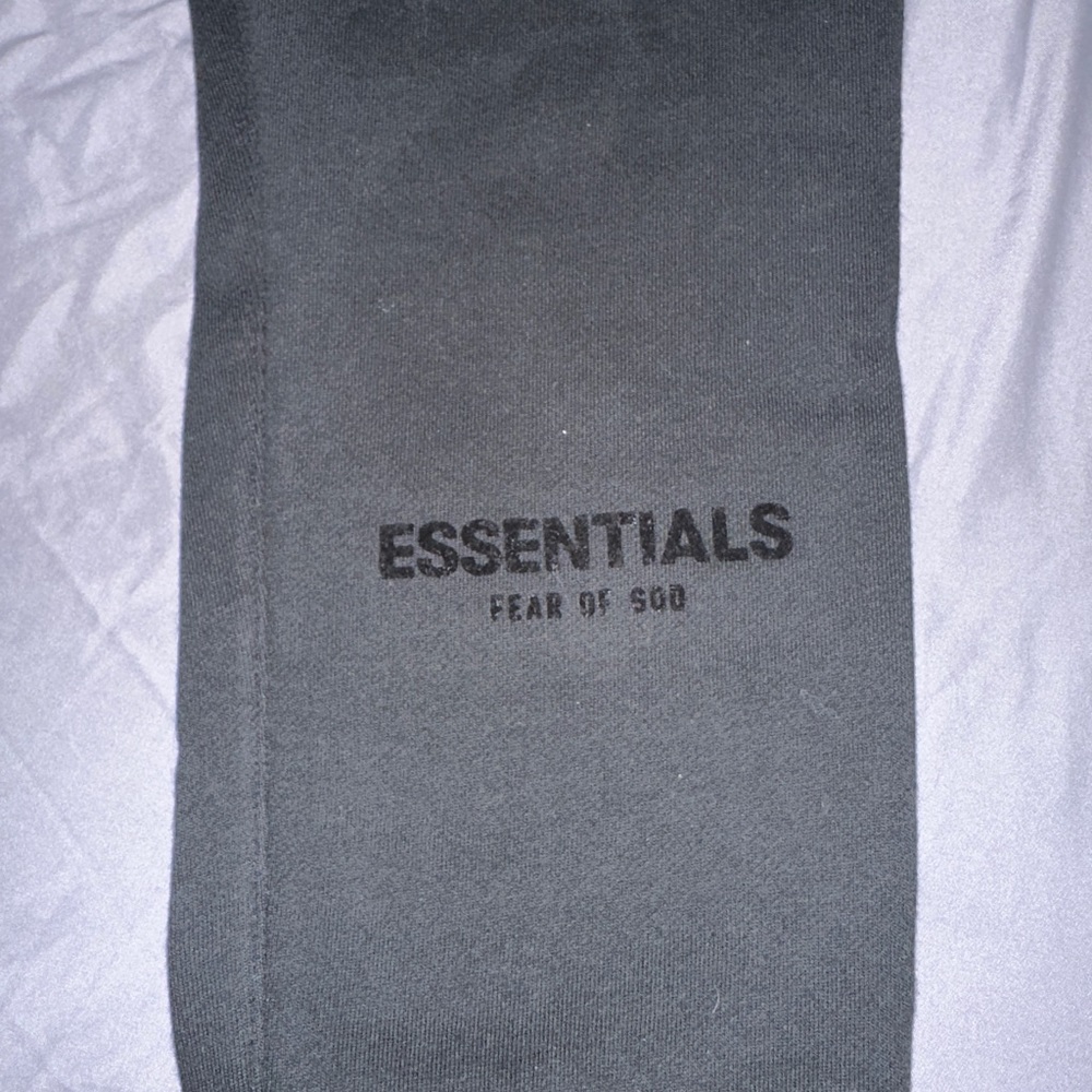 ESSENTIALS sweats XXSmall